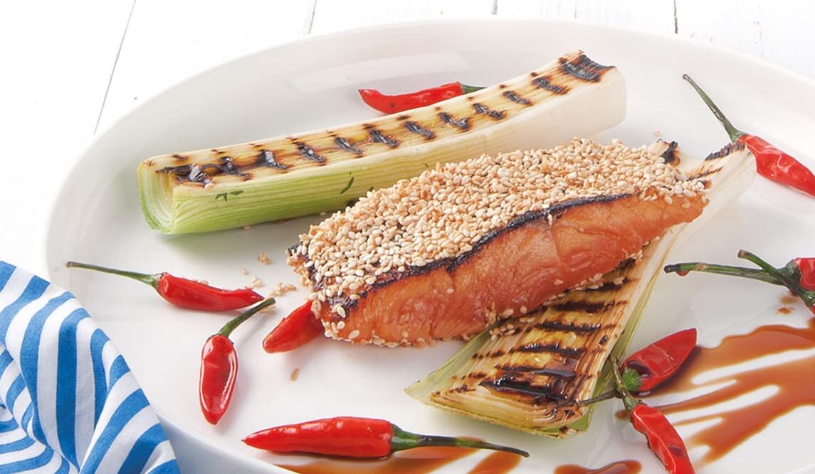 Grillowany łosoś norweski na sposób azjatycki