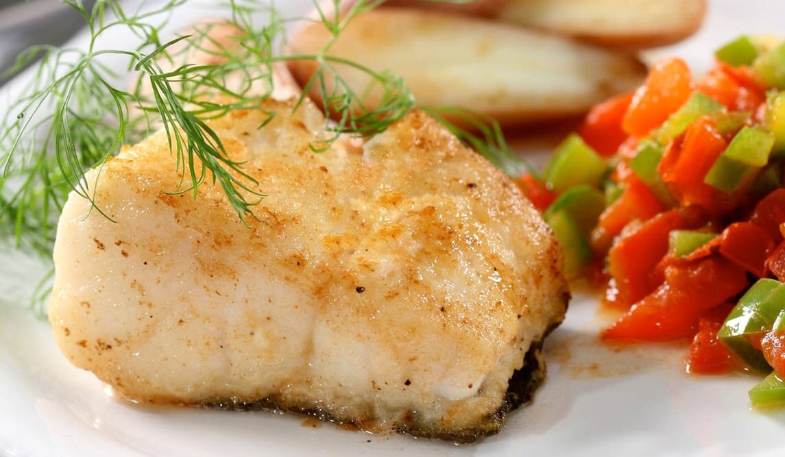 Dorsz z pomidorami i papryką