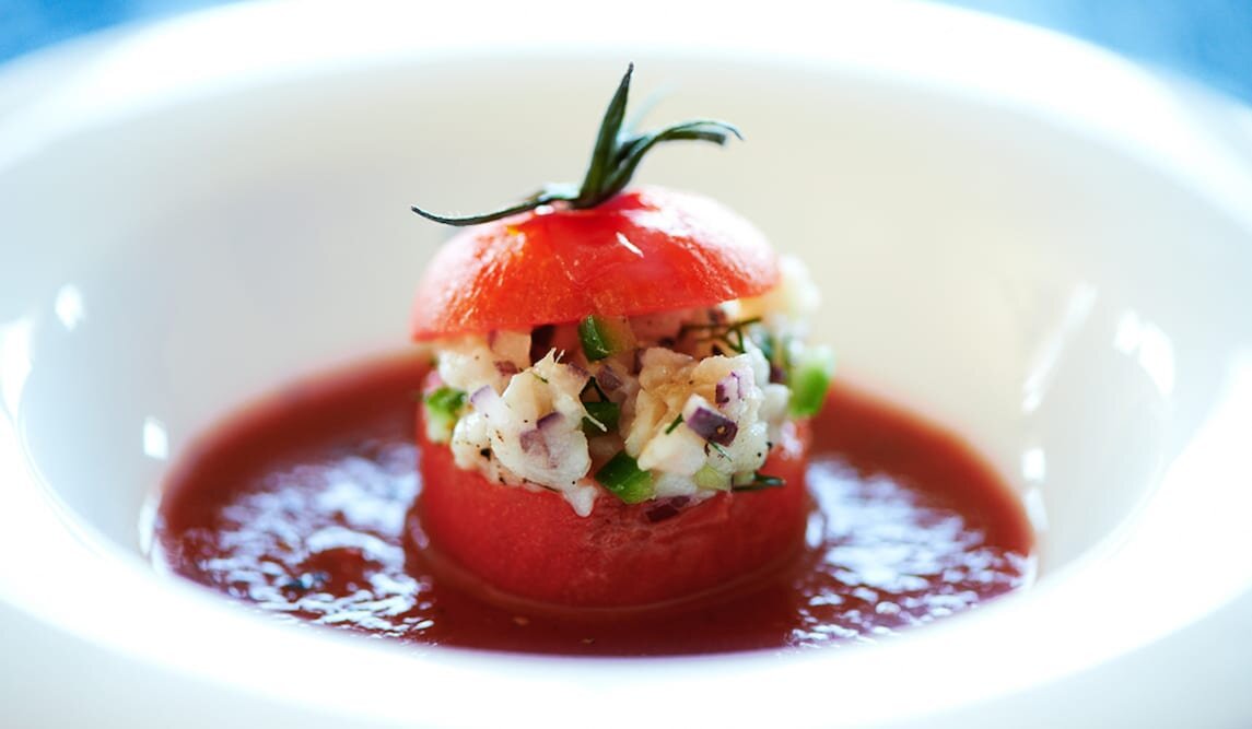 Pomidorki nadziewane sałatką śledziową