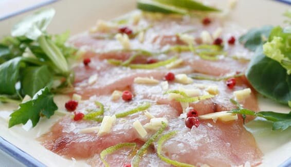 Makrela marynowana w soku z limonki