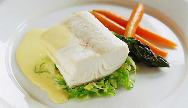 Halibut w sosie holenderskim