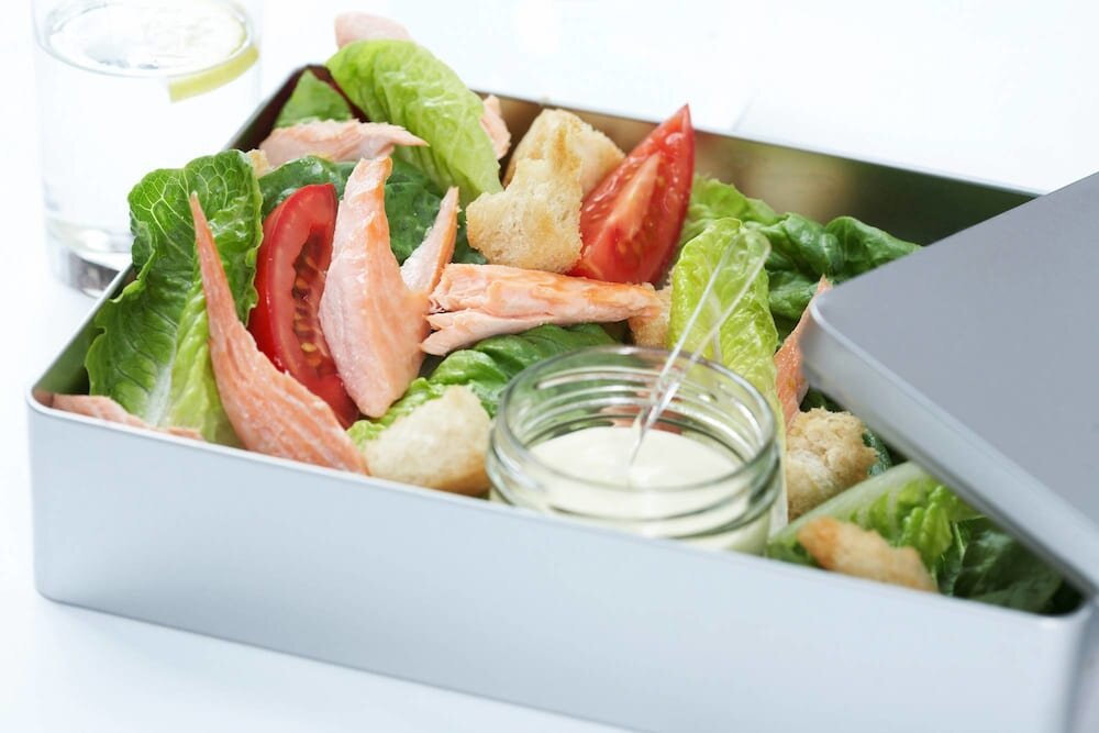 Sałatka z łososiem