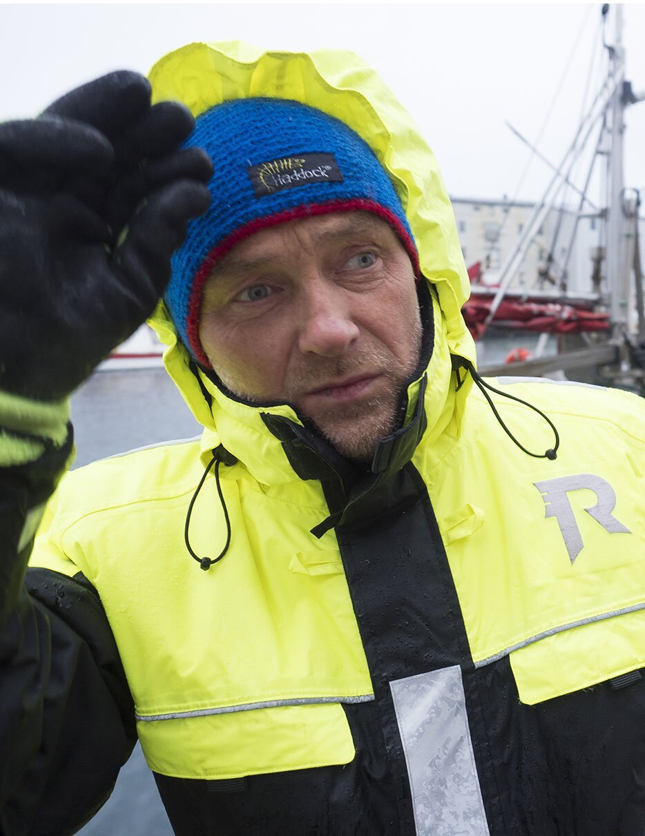 Portret Påla Arilda Pettersena przy złej pogodzie